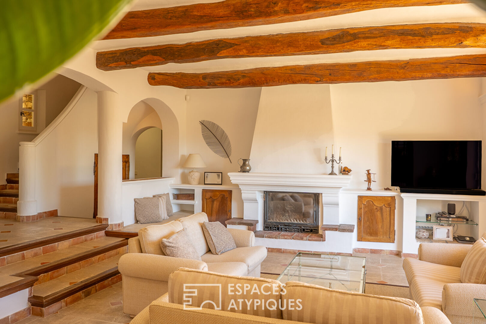 Mas Bourgeois en Position Dominante