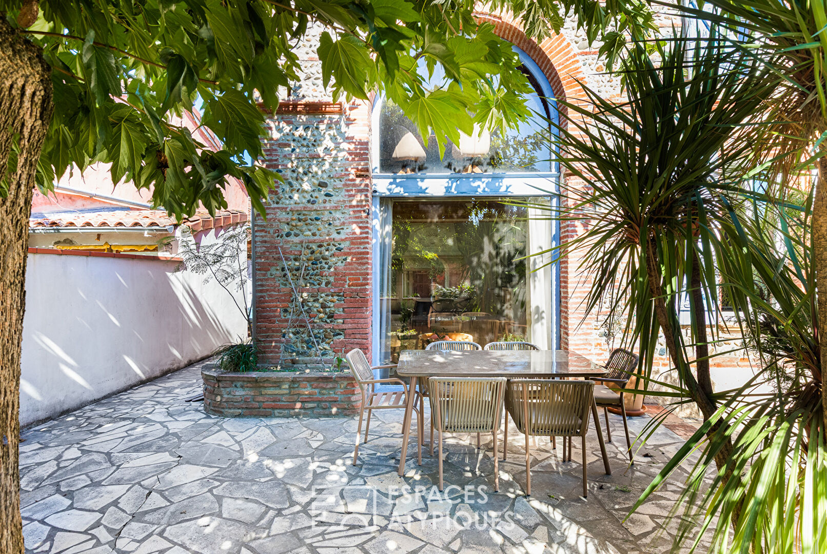 Renovated Toulouse house with garden near Toulouse