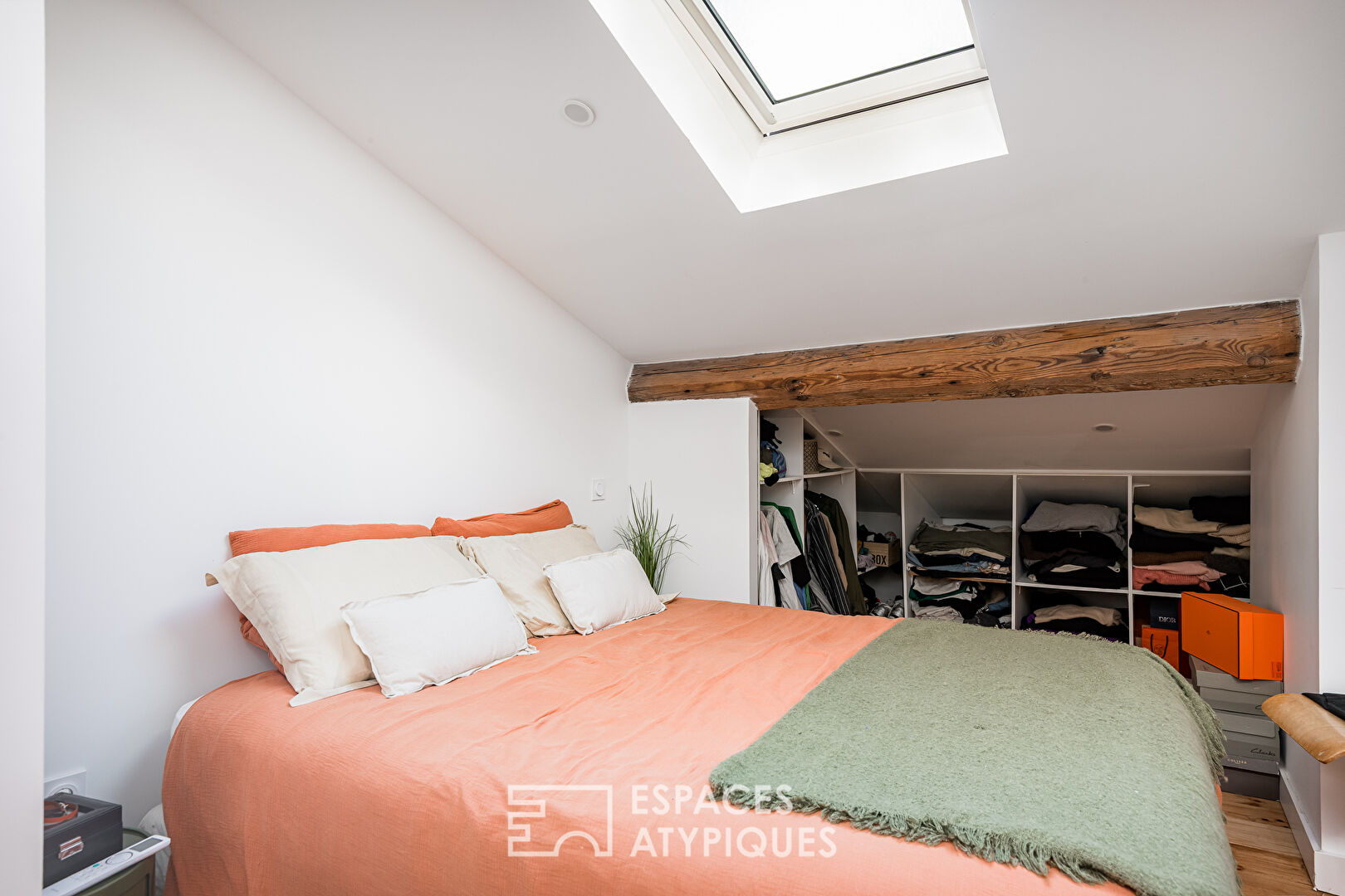 Appartement rénové en dernier étage aux Chalets