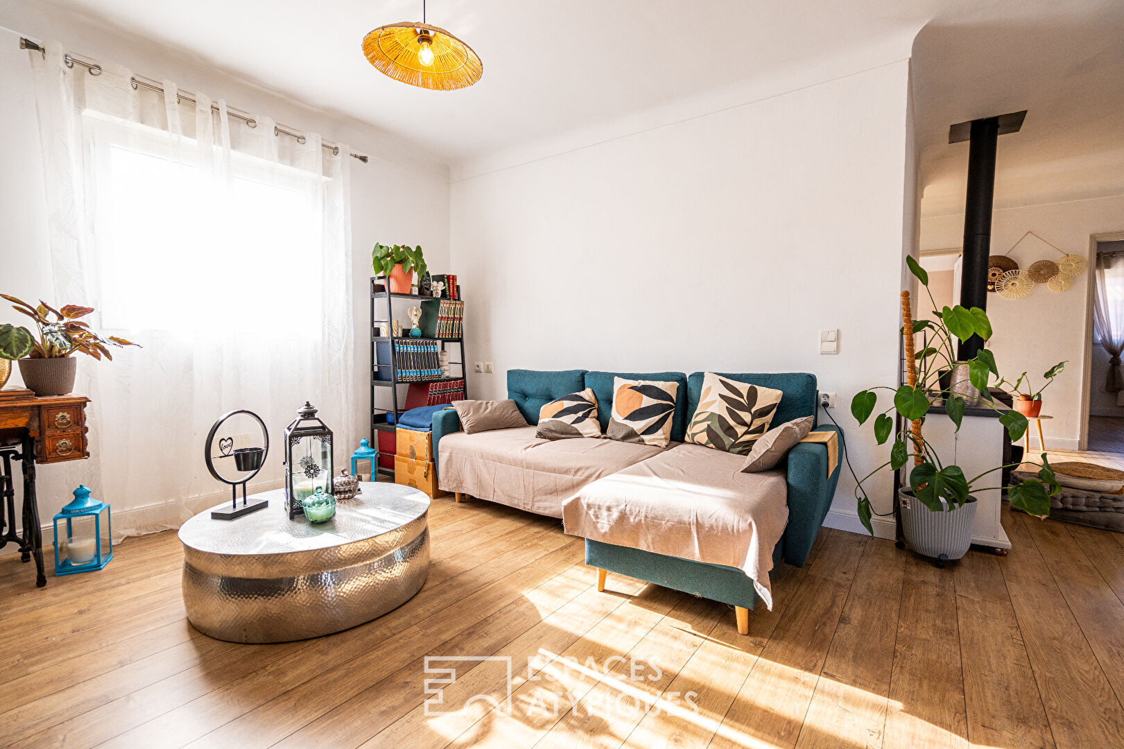 Plain-pied lumineux avec jardin paisible