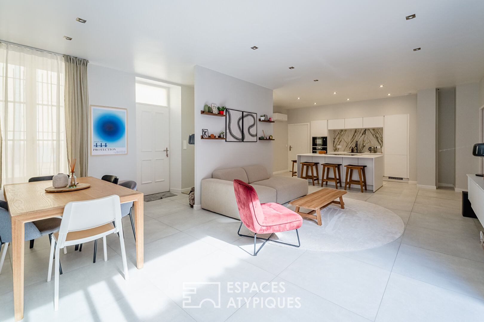 Narbonne center: luxury house with swimming pool and high-end services