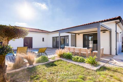 Maison contemporaine de plain-pied avec piscine à Buzet-sur-Tarn