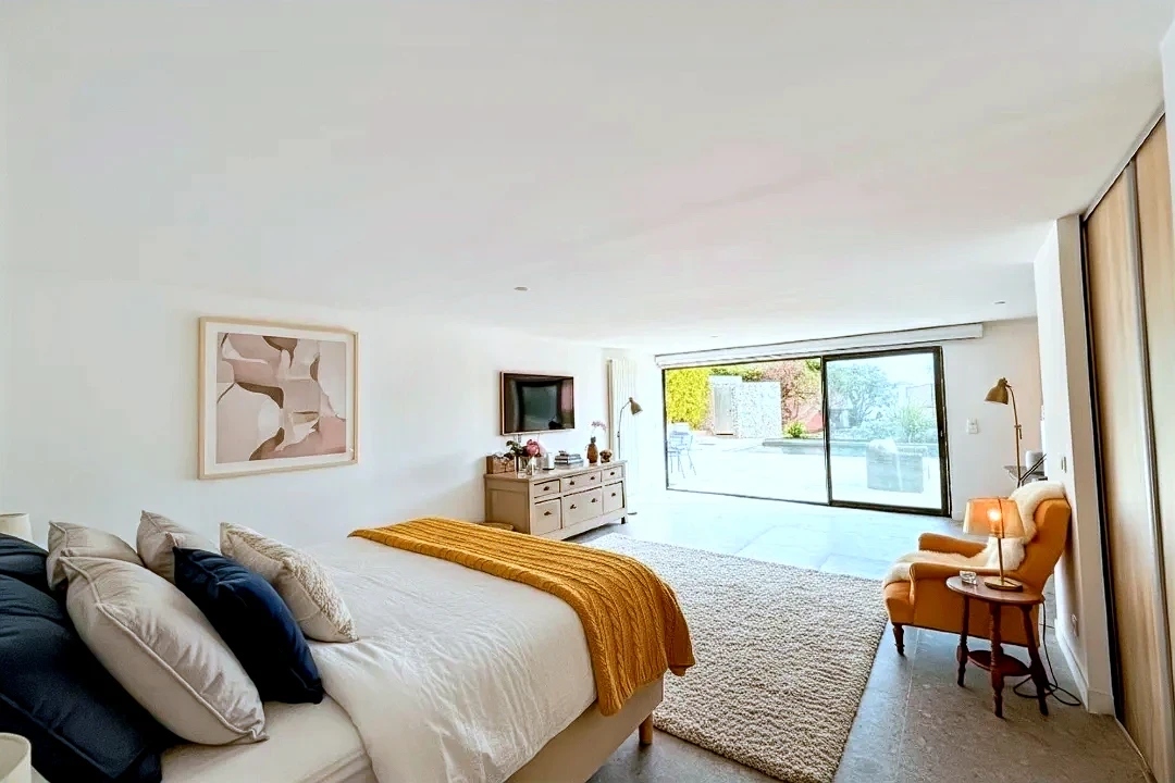 Elégante Villa Niçoise avec piscine