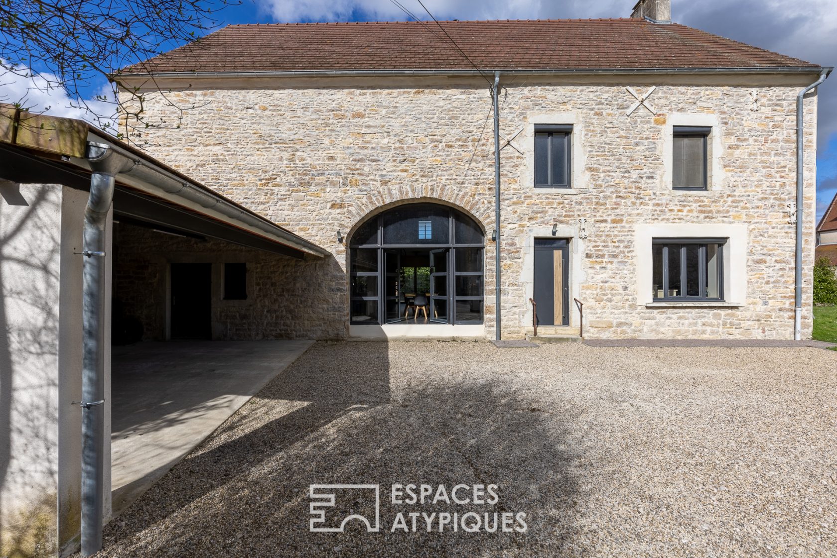 Charming stone house, fully renovated