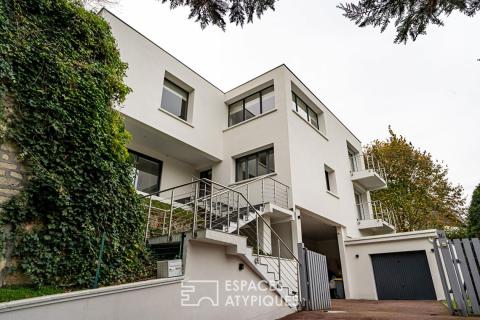 The tranquility of an architect-designed house with a view