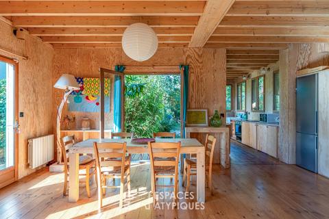 New Anglo-Norman style timber-framed house in the Maisons-Laffitte park