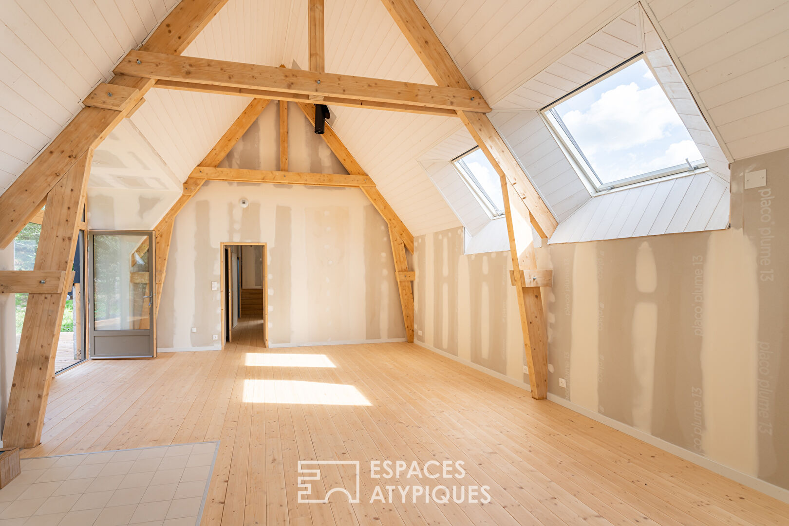 Unique property for families, holiday cottages or agricultural project