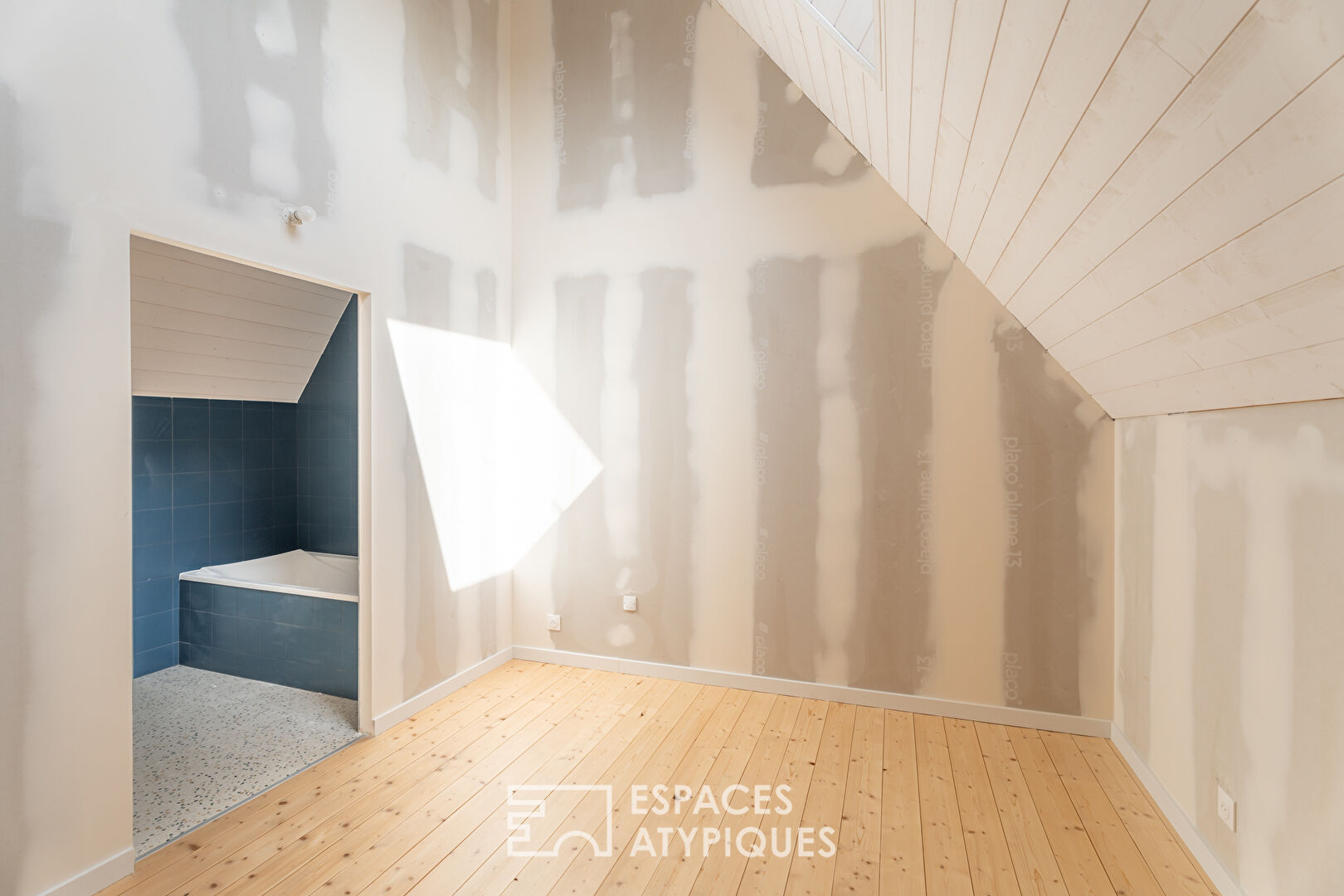 Unique property for families, holiday cottages or agricultural project