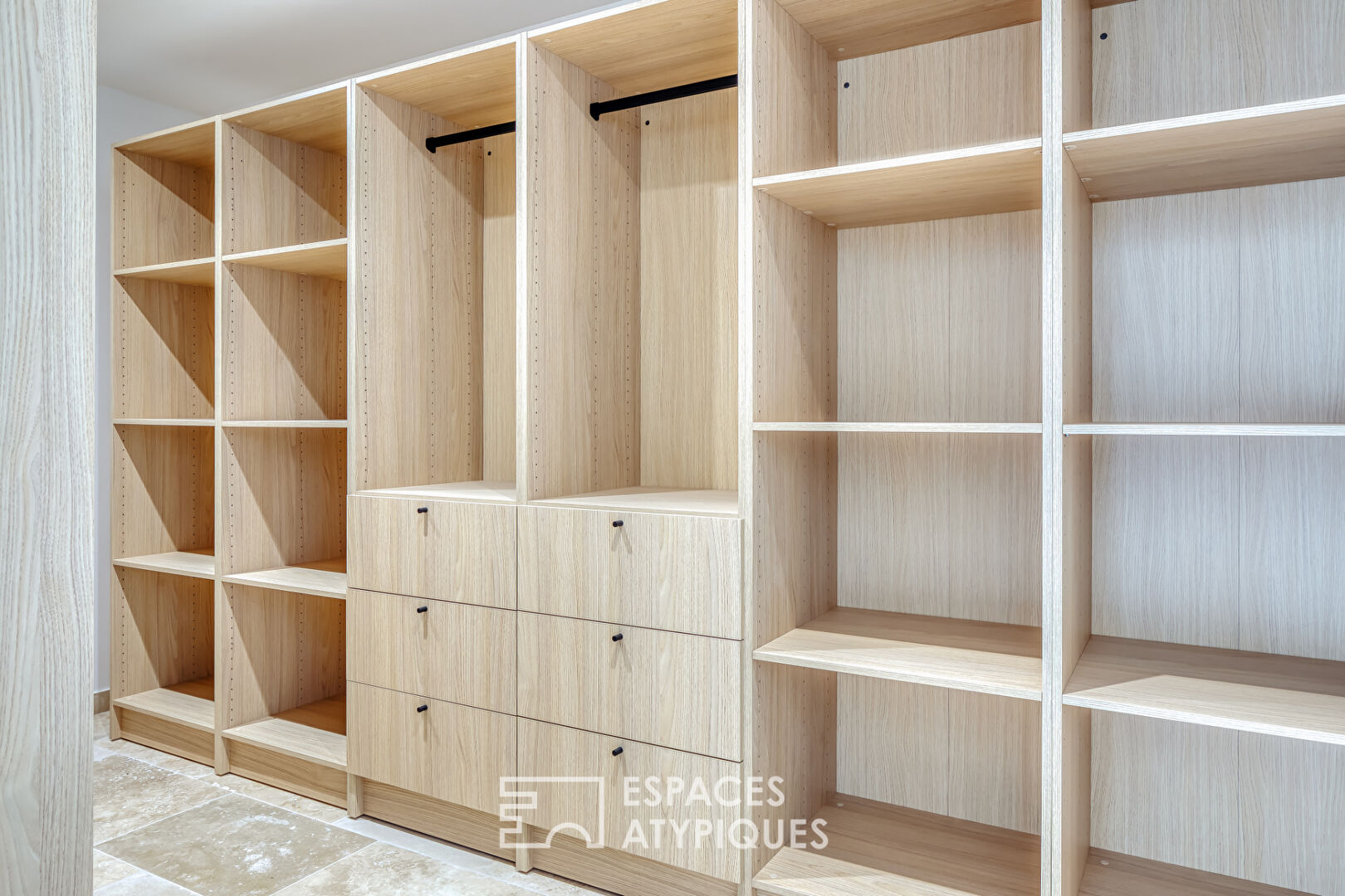 Renovated Norman house in a 2 hectare park