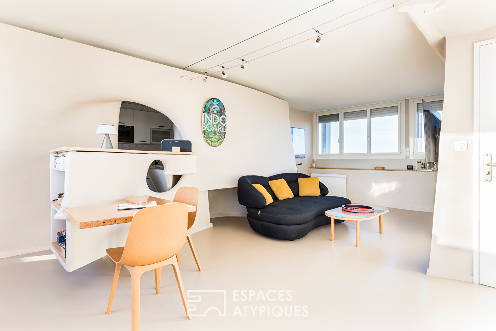 Architect’s studio converted into an apartment with 360° views of Toulouse