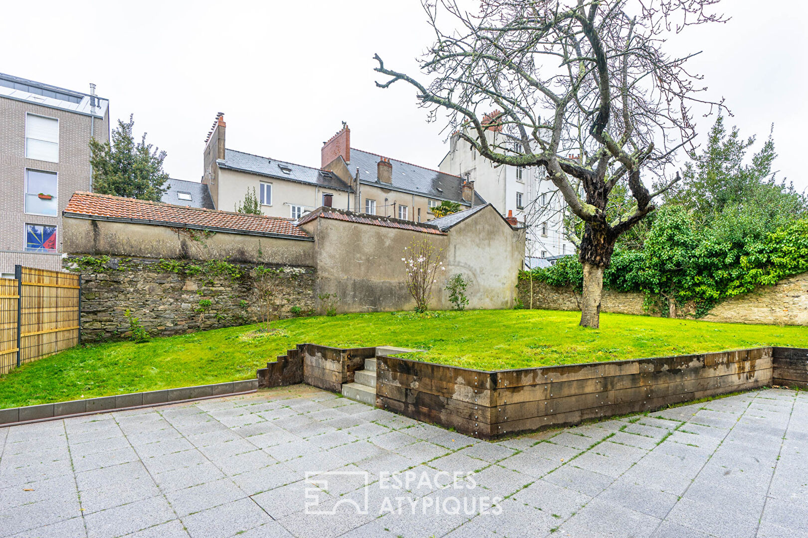 Rare ! A louer, maison de standing de 5 chambres, quartier Guist&rsquo;Hau