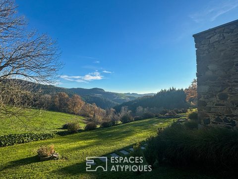 Architect-renovated building in a quiet location with unobstructed views