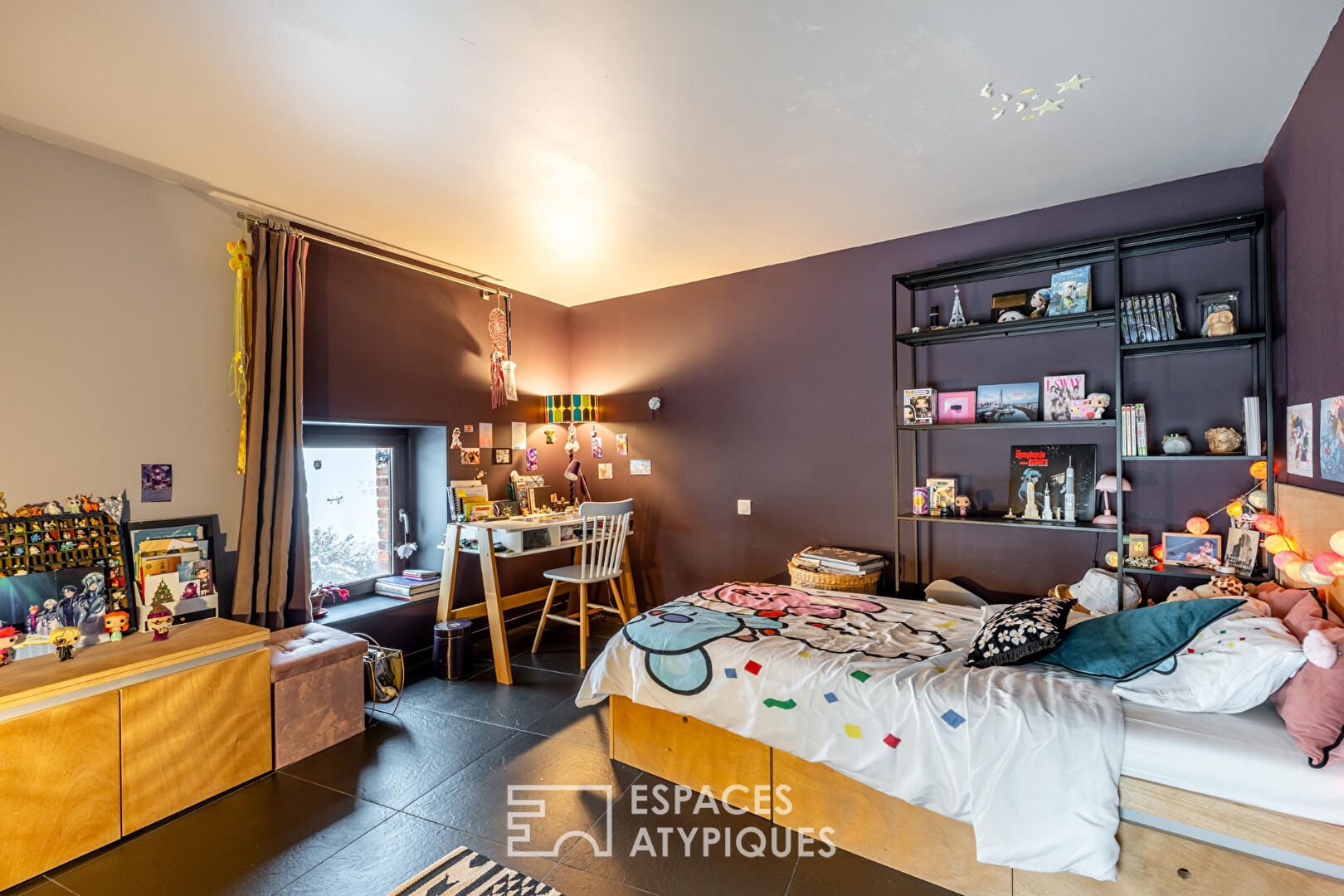 Architect-renovated building in a quiet location with unobstructed views