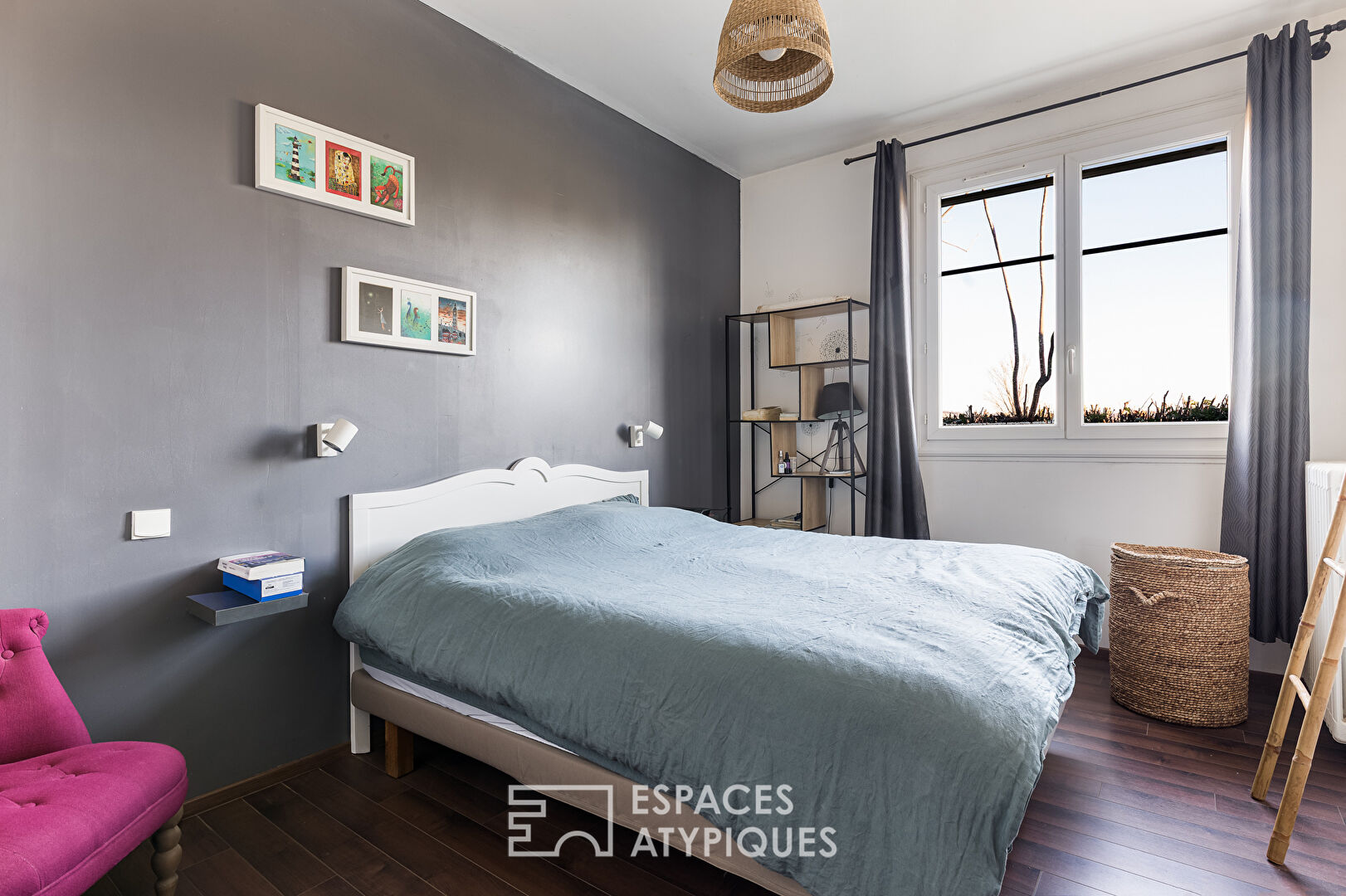 Maison familiale de plain pied avec piscine