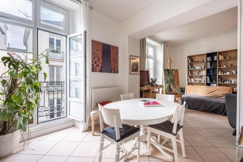NANTES – CHU  Appartement  Charme et volumes au coeur historique