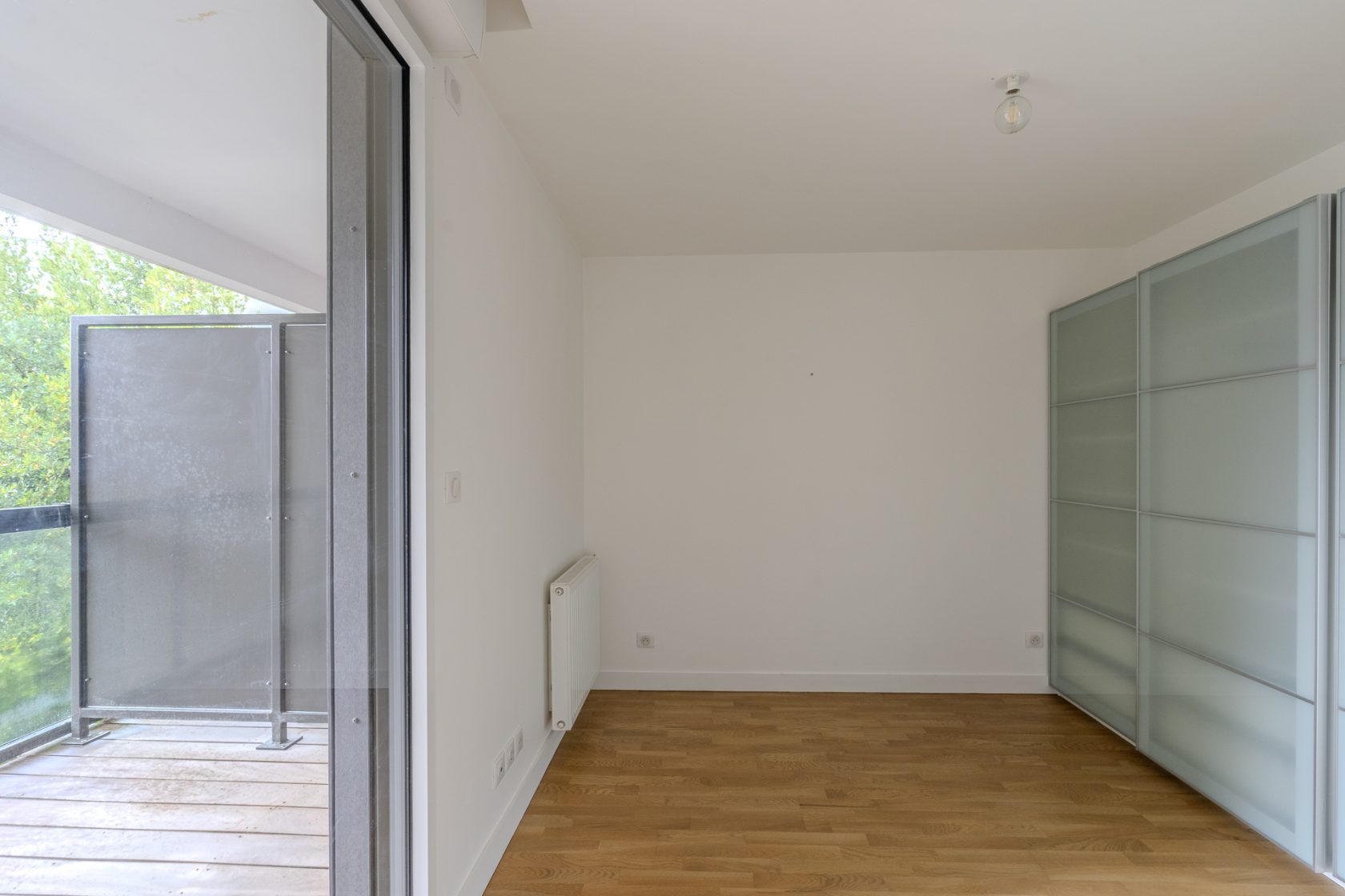 Appartement au calme avec terrasse au coeur de Talensac