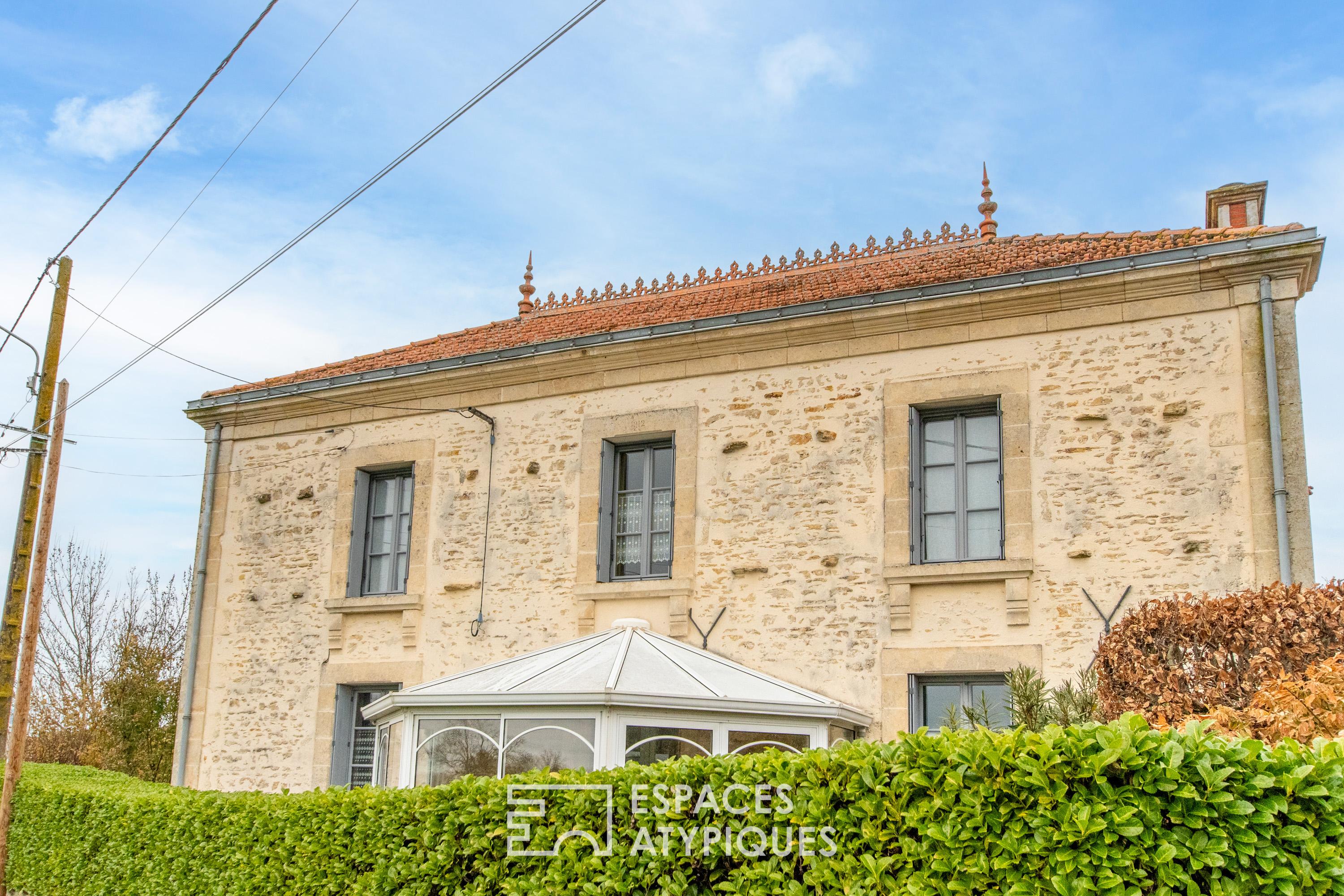 Large bourgeois house in the heart of the Marais Poitevin