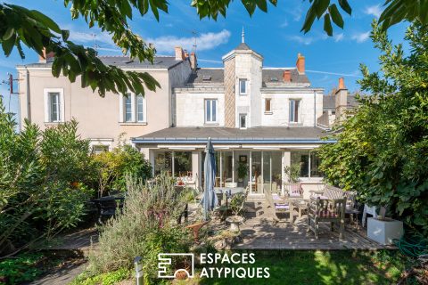 Maison bourgeoise avec son jardin calme