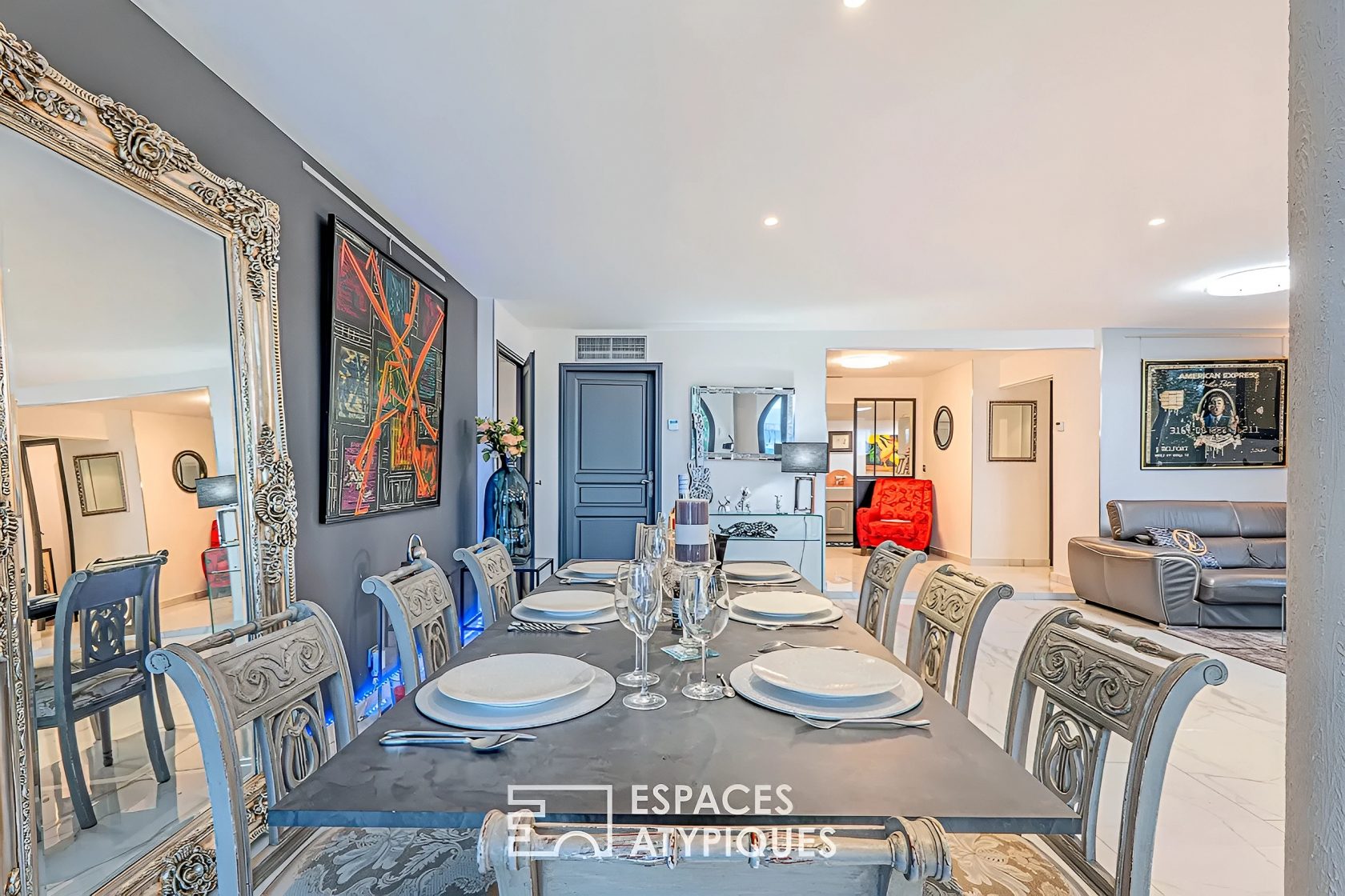 Fabron – Bien d&rsquo;exception en rez-de-jardin avec vue panoramique mer