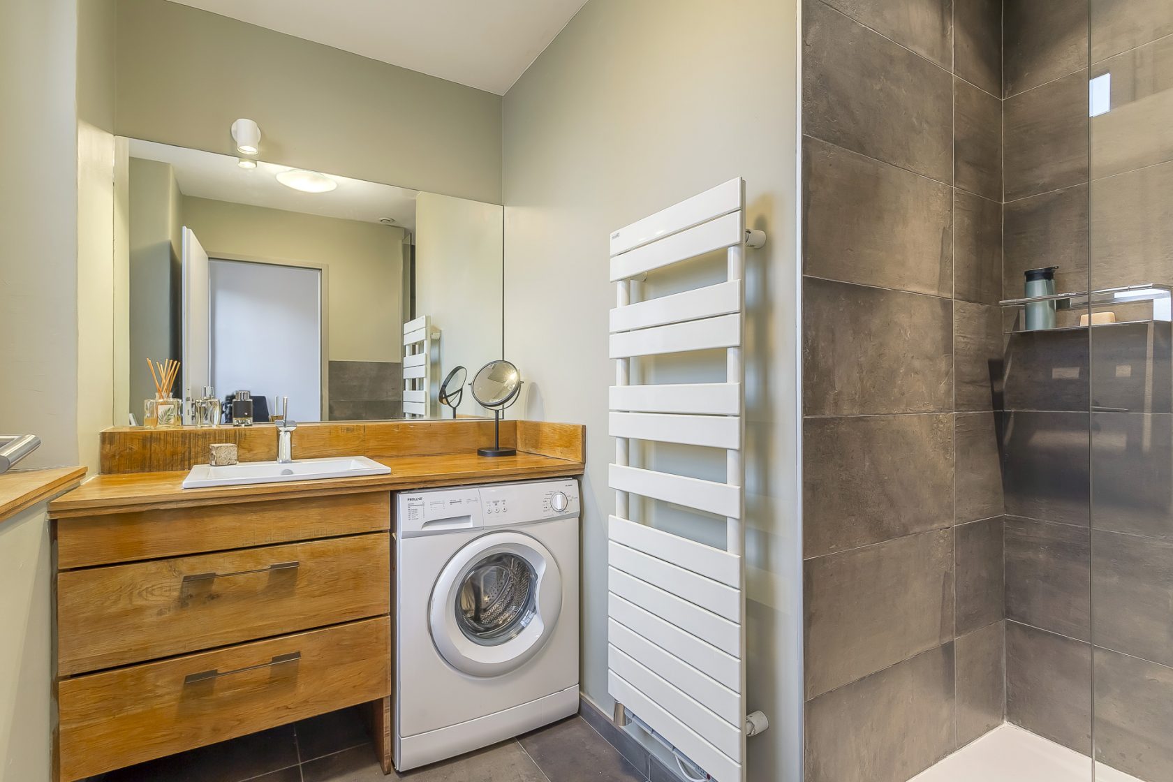 Appartement bourgeois en dernier étage