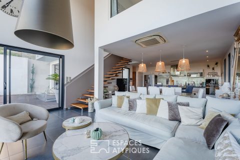 Sumptuous Villa with Spectacular Views – Heights of Narbonne