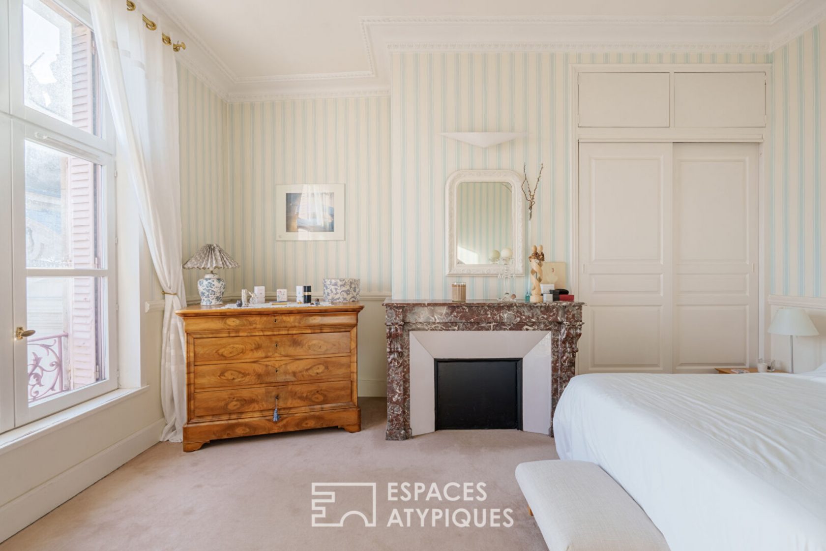 Bourgeois apartment with breathtaking views, just a stone’s throw from Place Stanislas