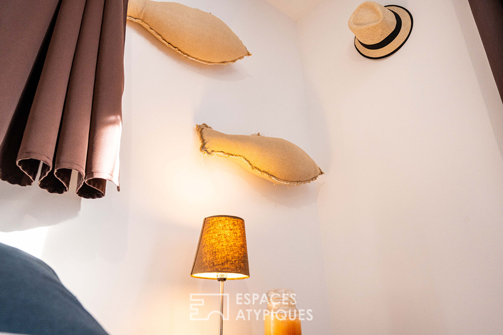 Belle villa à l&rsquo;esprit hacienda méditerranéen, nichée dans son écrin de verdure à deux pas de la mer