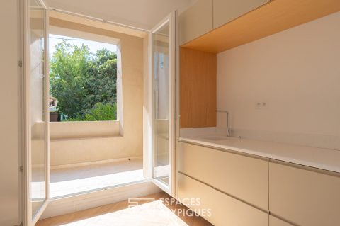 Tastefully renovated apartment in the heart of Le Beausset