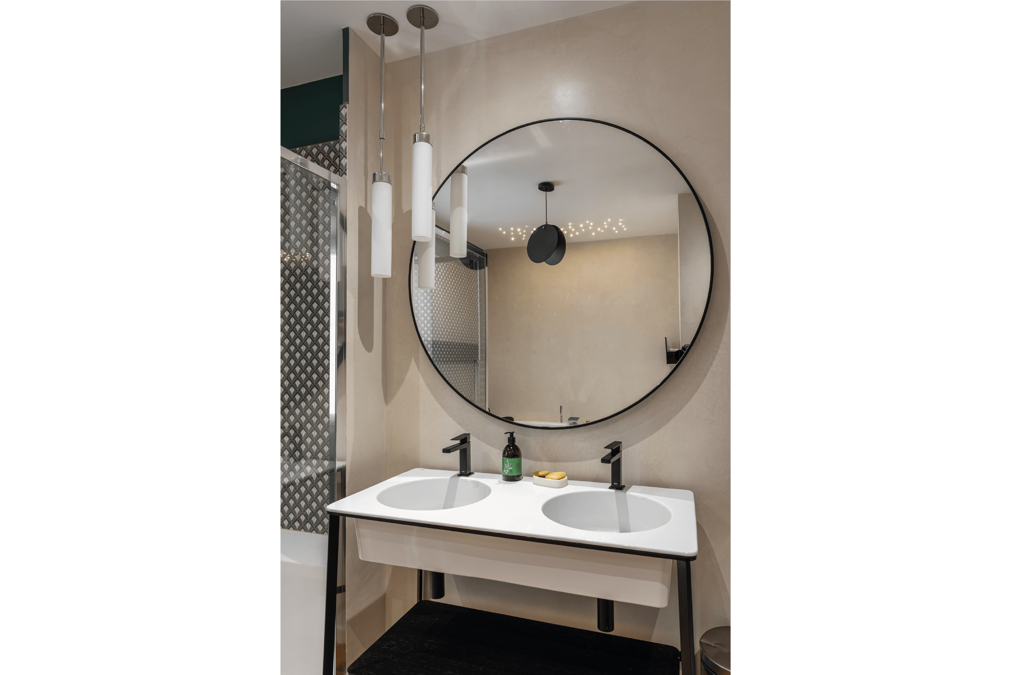 Renovated bourgeois house with garage and garden – Nantes Sainte Thérèse