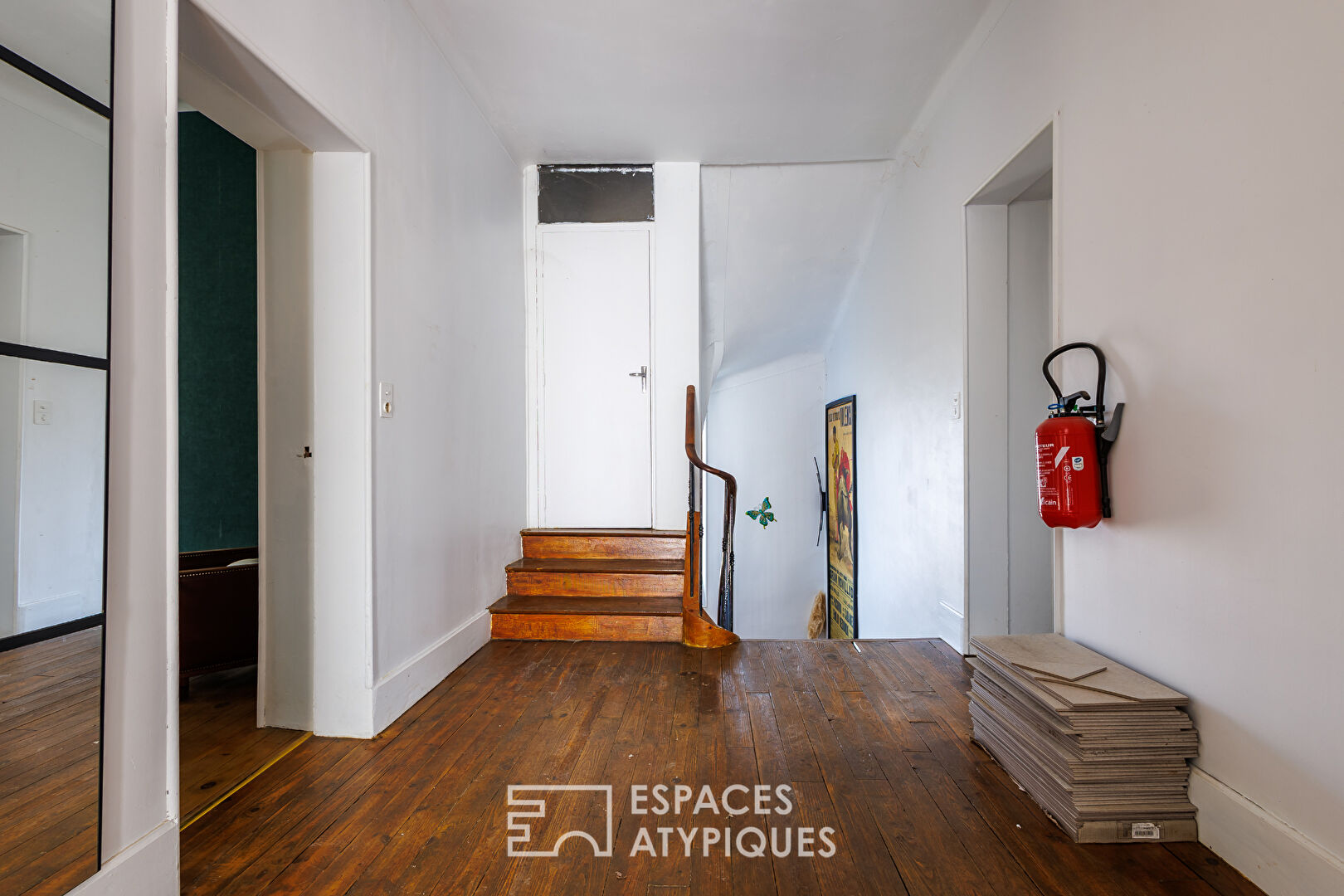 Character house to renovate with reception potential in the Baronnies