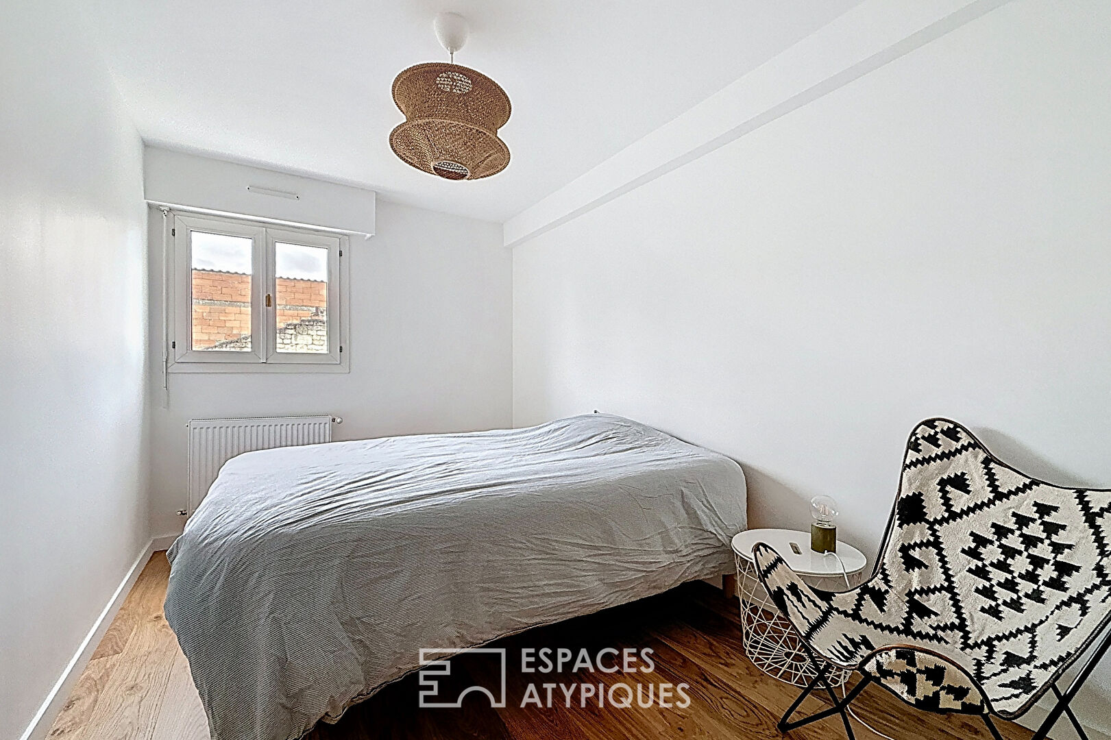 Renovated apartment with a wraparound balcony