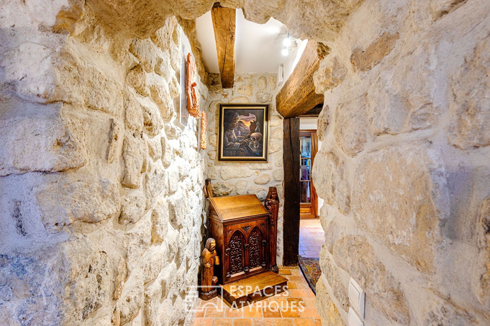 Timeless elegance! Signature residence with majestic proportions in the hills above Cormeilles-en-Parisis