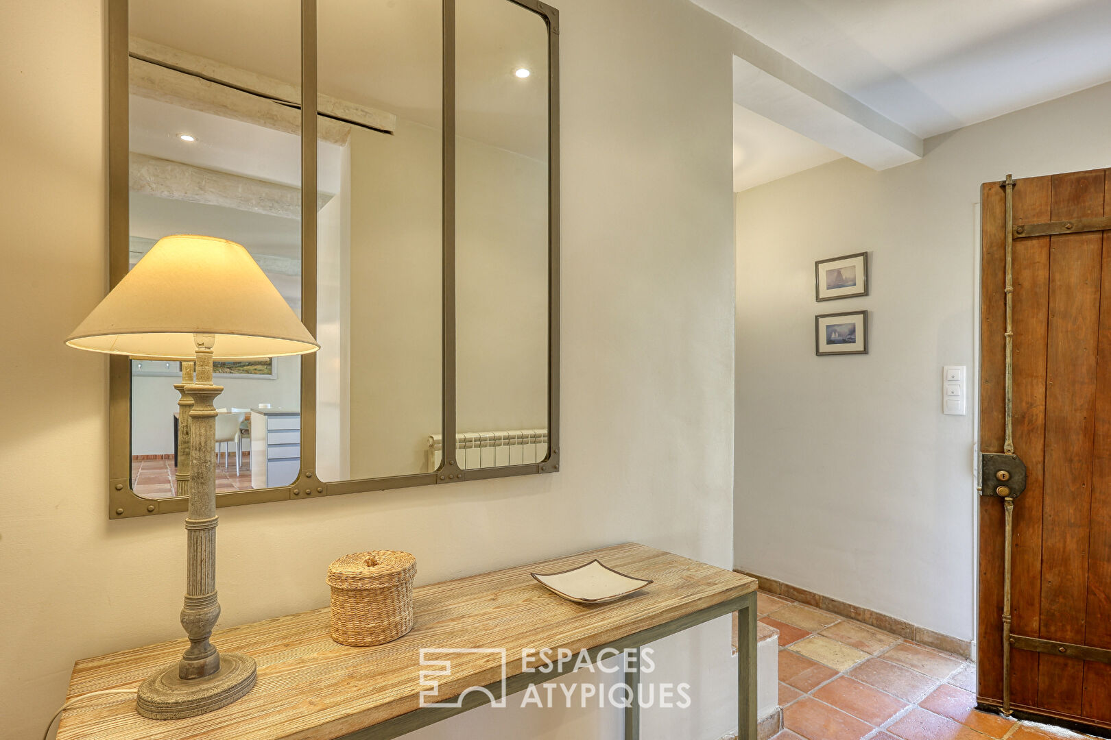 Bastide close to shops and its superb swimming pool