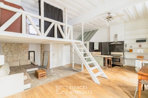 Contemporary apartment with mezzanine in the heart of Rue du Bac
