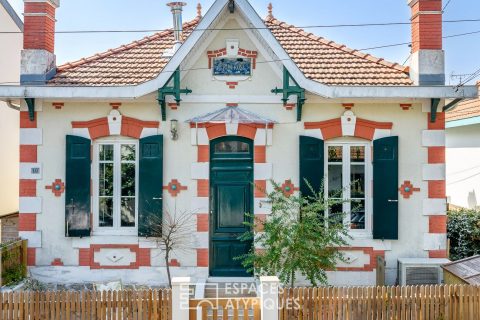 Parenthèse arcachonnaise entre plage et commerces