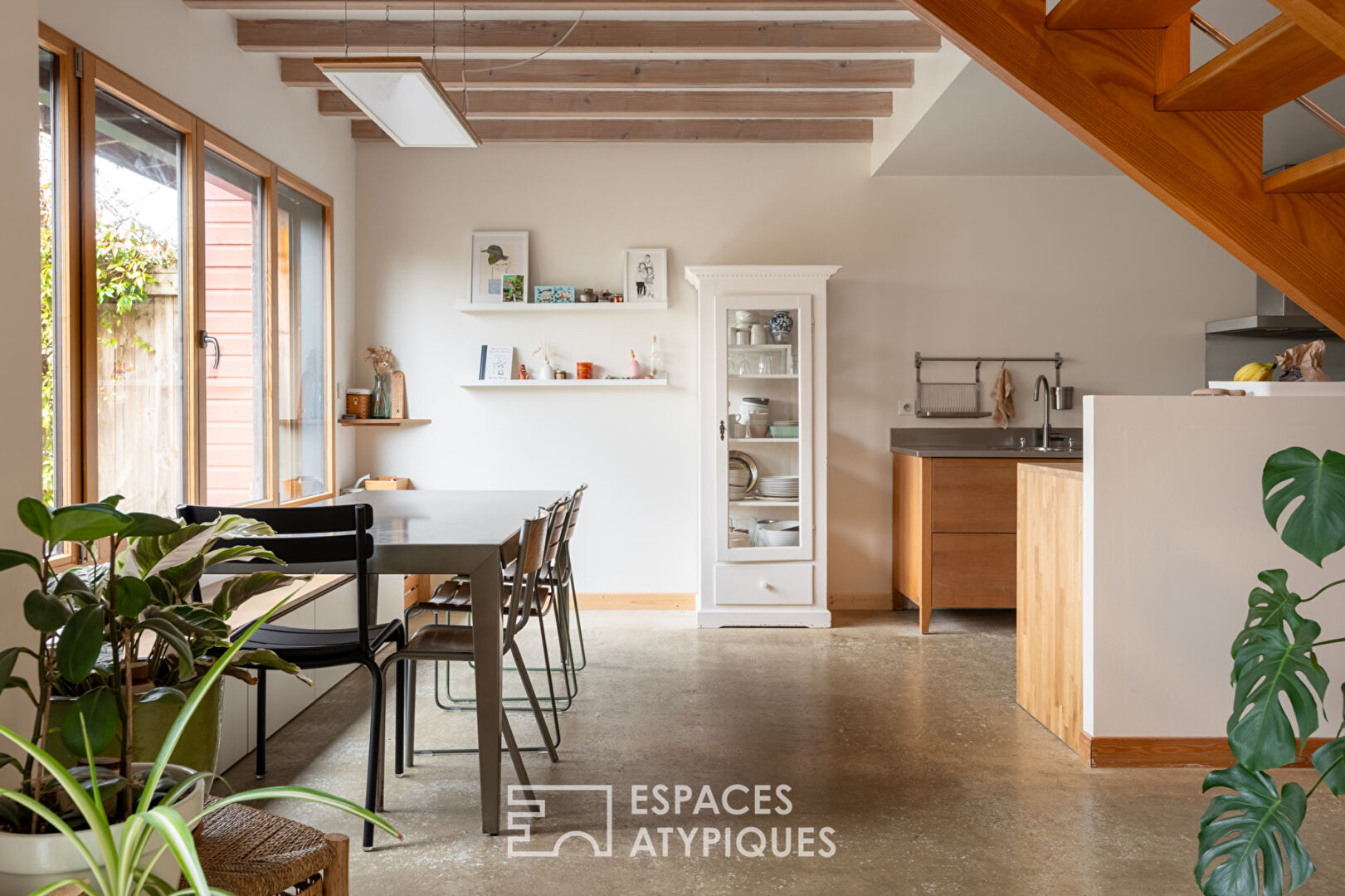 Living differently, in the heart of a verdant setting