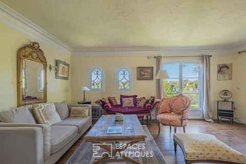 Maison d&rsquo;architecte de charme au coeur du village préservé du Rouret