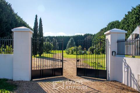 Propriété de charme avec piscine et parc paysager