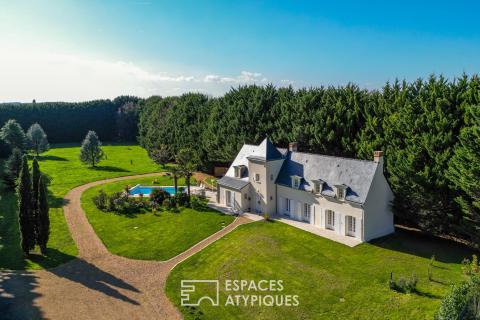 Propriété de charme avec piscine et parc paysager