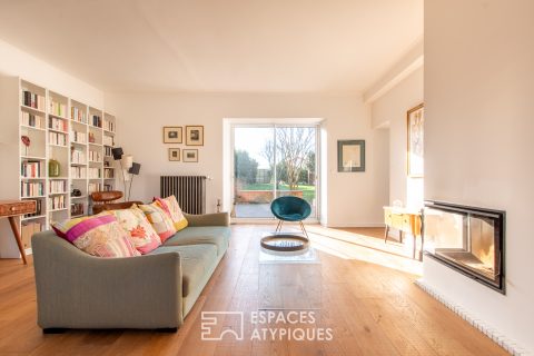 Demeure bourgeoise lumineuse avec jardin et charme historique