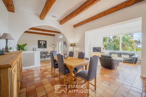 Villa d&rsquo;architecte vue mer et plages à pied