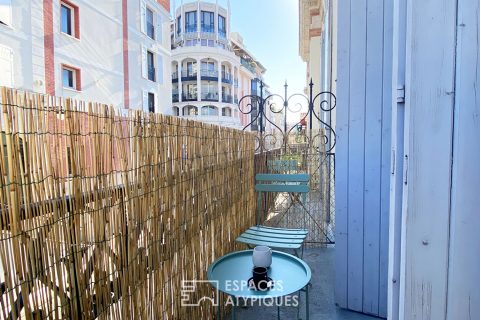 Confidential opportunity just steps from the beach and the market