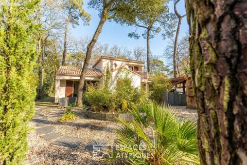 Villa rénovée à deux pas de l&rsquo;océan, entre pins et embruns