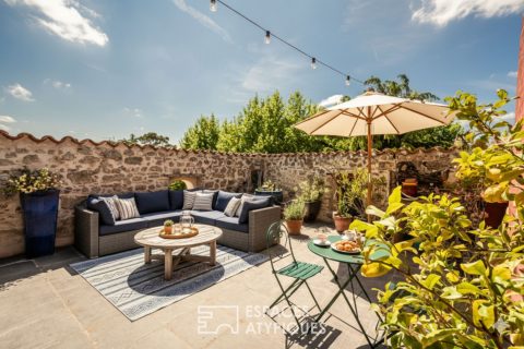 Elegant townhouse with rooftop terrace