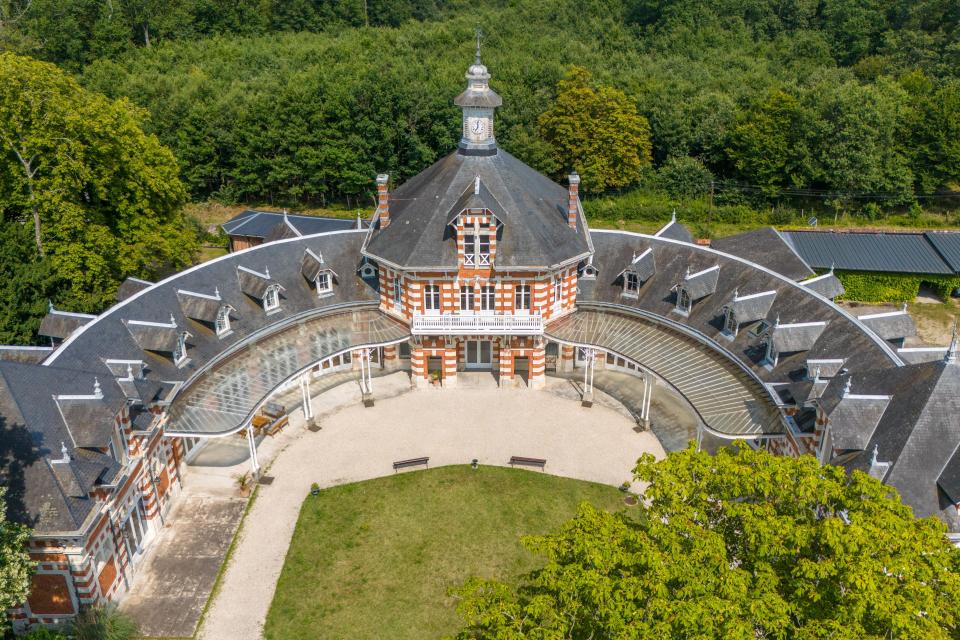 Les 10 plus beaux biens vendus en 2025 au sein  du réseau Espaces Atypiques