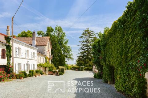 Ancien moulin aux maisons de charme et ses dépendances