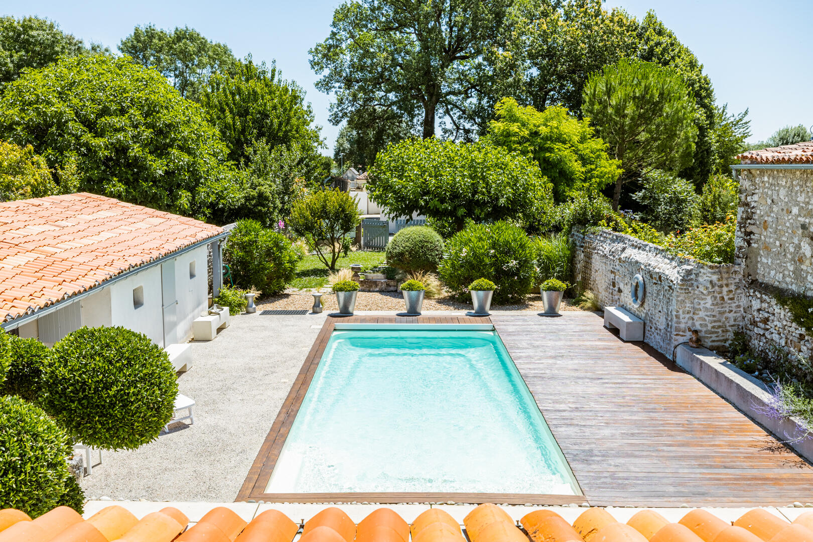 Terrain 255 m² · à Mornac-sur-Seudre · 255 m² · 895 000 €