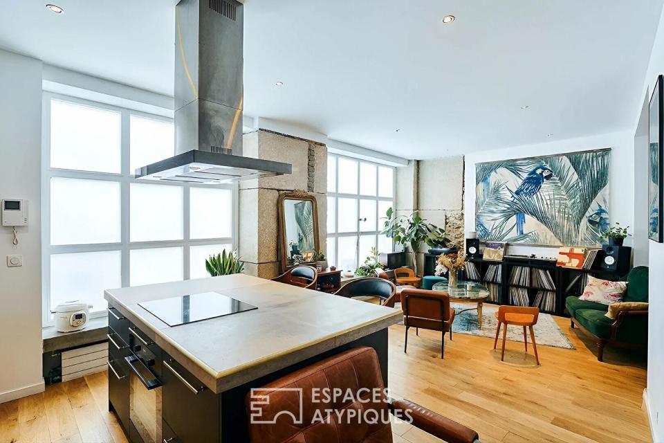 Ancien studio photo transformé en triplex à Marcadet - Poissonniers