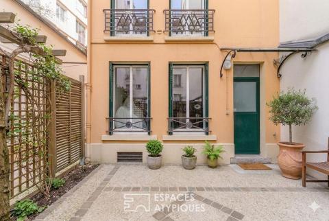Private townhouse with exclusive terrace