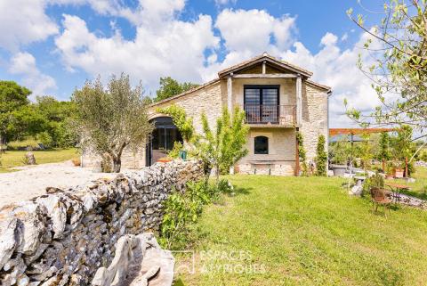 Charming barn converted into a loft in the heart of the Quercy region